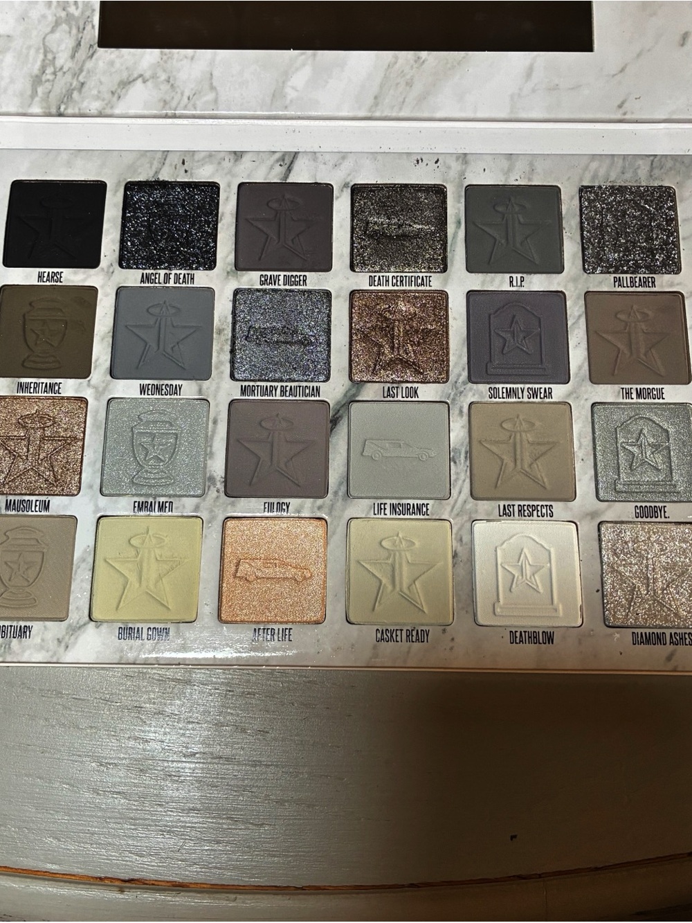 Jeffree Star Cremated Palette – Blue, Gray, Silver, Brown & Black Shades - Picture 3 of 4